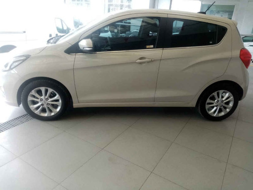 Imagen 2 de 15 de Chevrolet Spark 2019 5p Ltz L4/1.4 Man