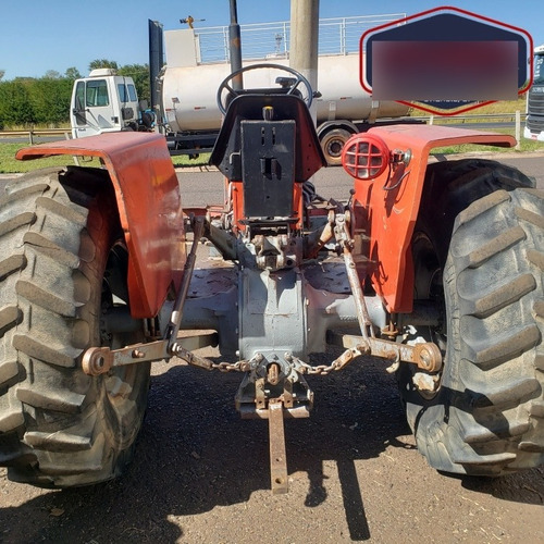 Imagem 4 de 4 de Massey Ferguson 235