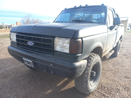 Ford F-100 3.9 4x4 D
