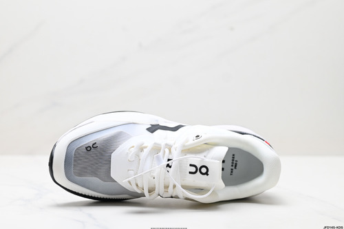 On Running The Roger Pro2 Zapatillas Blancas Y Negras