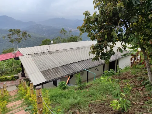 Venta De Hermoso Casa Lote En Sasaima- Cundinamarca
