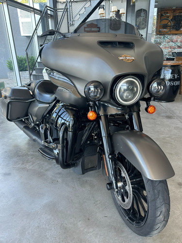 Harley Davidson Street Glide Special 114