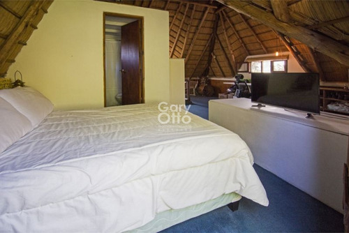 Casa En Venta 2 Dormitorios- Ref: 4764