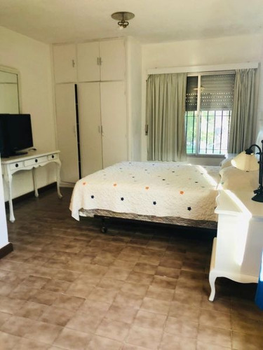 Casa En Venta De 4 Dormitorios En San Rafael