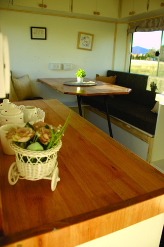 Imagen 6 de 22 de Casa Rodante Estilo Americana Para 4 Personas