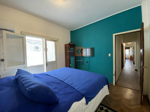 Apartamento A La Venta En Punta Carretas En Planta Baja- Ref: 8720
