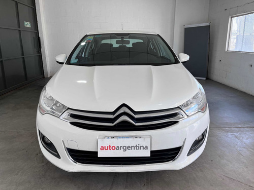Imagen 2 de 23 de Citroën C4 Lounge 2015 2.0 Origine Am16 Autoargentina