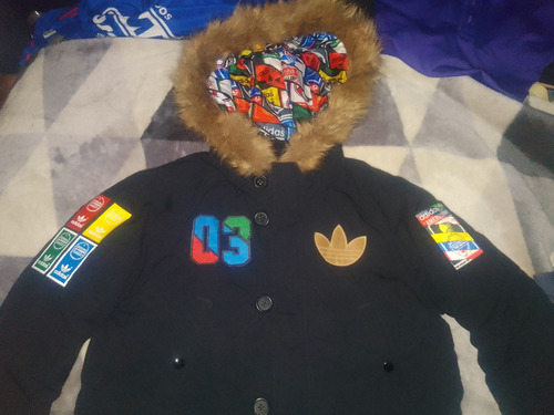Camperon Parca Adidas Logos 03 (Usado)