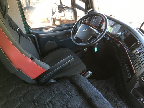 Oportunidade!!! Volvo Fh 460 Globetrotter I-shift 6x4 2013