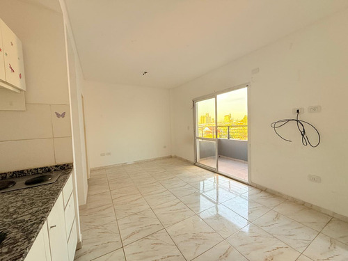 Alquiler Monoambiente 25m2 ,gerli