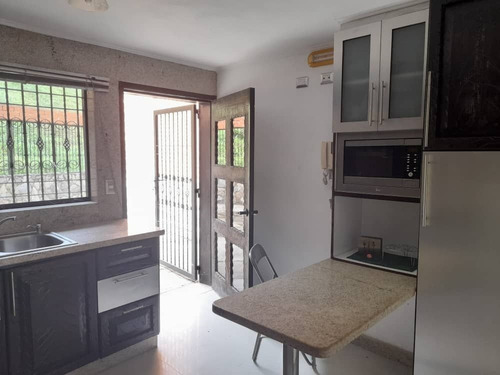 Imagen 2 de 12 de Casa En Venta En Urb Monte Claro