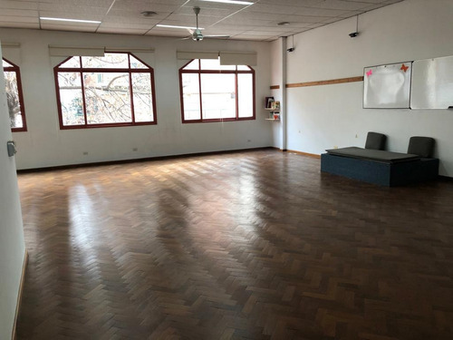 Imagen 13 de 16 de Local En Pleno Centro Comercial De Villa Del Parque 150 M2. Nuevo Precio!