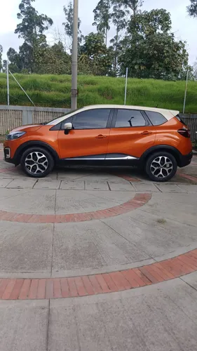 Renault Captur 2.0 Intens Automática
