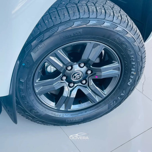 Toyota Hilux SRV 4X4