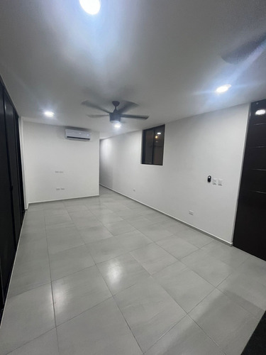 Departamento En Renta En Temozón Norte, Mérida