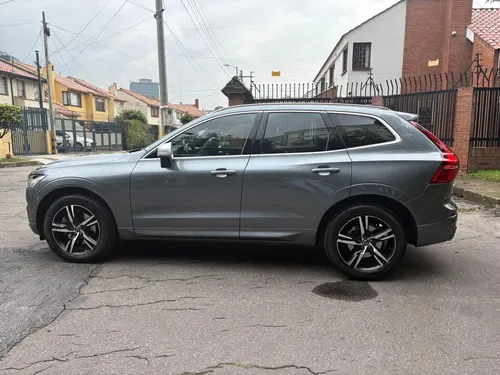 Volvo XC60 2.0 T6 R-design