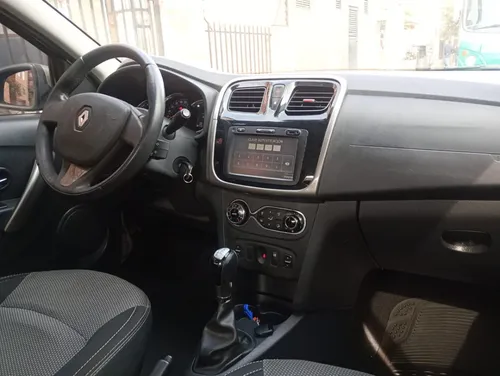 Renault Logan 1.6 Privilege