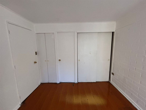 Casa En Venta De 3 Dorm. En Lampa