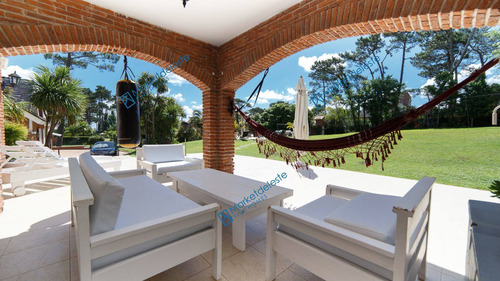 Mansion En La Mansa