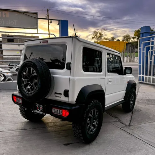 Suzuki Jimny 1.5 Glx Mt