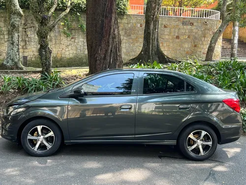 Chevrolet Onix 1.4 Lt