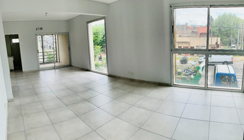 Imagen 5 de 13 de A Estrenar!! Semipiso Con Balcon De 55 M2