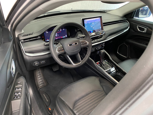 Jeep Commander 1.3 Longitude 5L Turbo Flex Aut. (T270) 5P