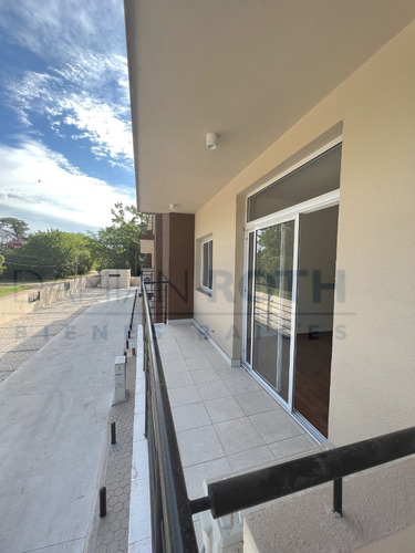 Imagen 8 de 12 de Departamento 2 Ambientes Con Cochera