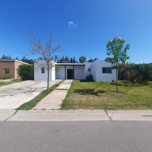 Casa  En Venta Ubicado En San Francisco, Villanueva, Tigre