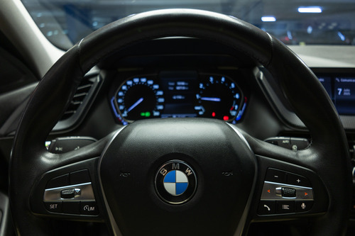 Bmw 118i Dynamic Hb 1.5 At 2020