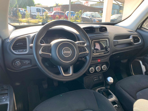 Jeep Renegade 2016 1.8 Sport Flex 5p