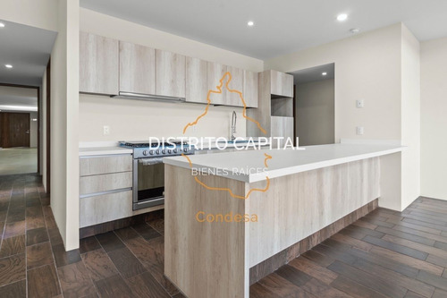 Moderno Loft En Venta En San Patricio, Metepec, Estado De México