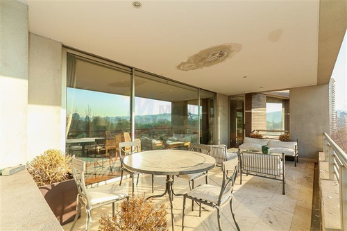 Imagen 10 de 30 de Departamento En Venta En Las Condes