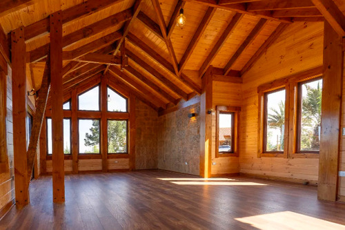 Casa, Hermosa Vista Al Mar En Parcela De 5.100 M2, Algarrobo