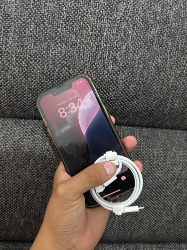 Apple iPhone 13 (128 Gb) - Negro (Usado)