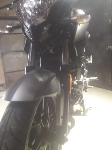 Bajaj Rousser Ns 200