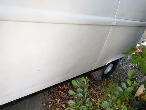 Imagem 3 de 15 de Volkswagen Kombi 2005 1.6 3p Gasolina