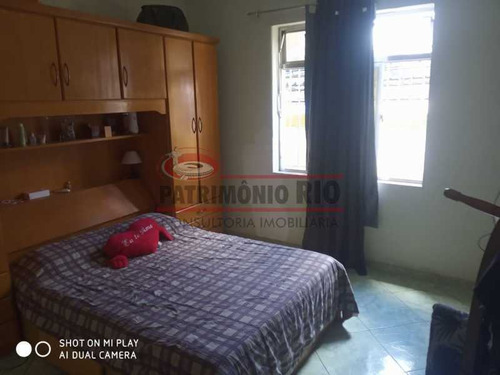 Imagem 8 de 15 de 2 Casas No Mesmo Terreno (8m2x52m2) Ambas Com 2 Qtos E Vaga, Piscina E Um Galpão Desativado Nos Fundos. - Paca20645
