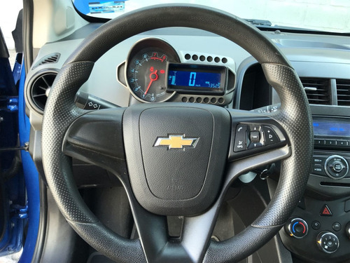 Imagen 14 de 15 de Chevrolet Sonic 4 Puertas