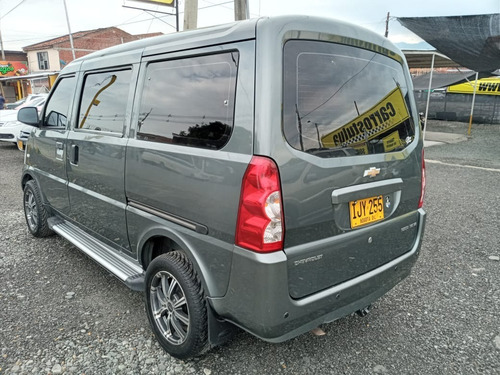 Chevrolet Van N300 Pasajeros Gris Oscuro Mod 2016