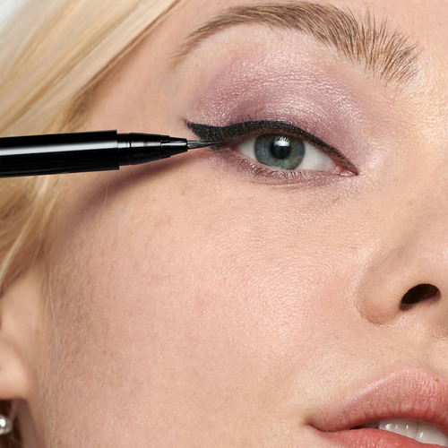 Clinique High Impact Essencials