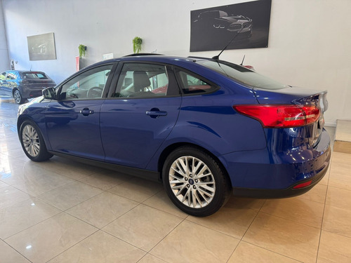 Ford Focus III 2.0 Sedan Se Plus At6