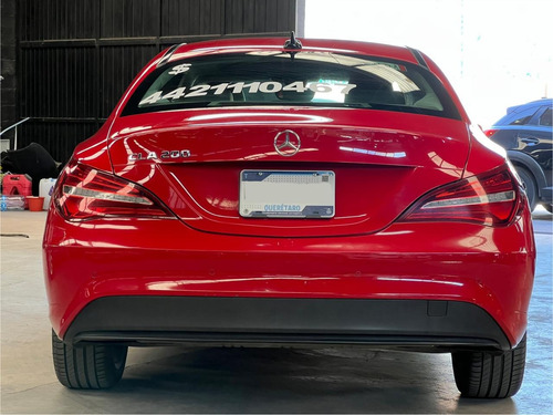 Mercedes-Benz Clase GLA 1.6 200 Cgi Sport At