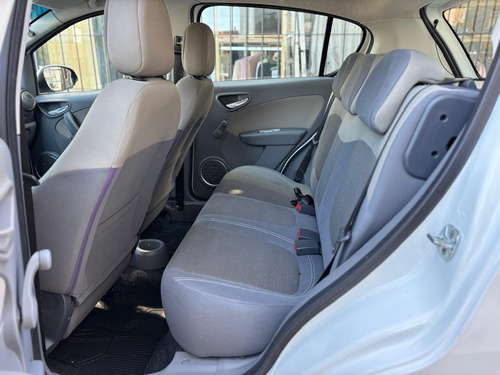 Fiat Palio 1.6 Essence 115cv