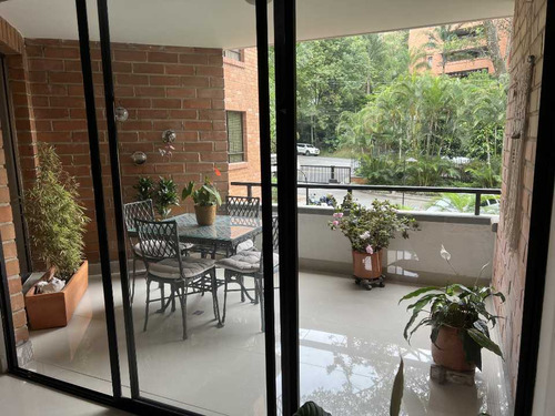 Vendo Apartamento Cerca Al Mall Verona, El Poblado