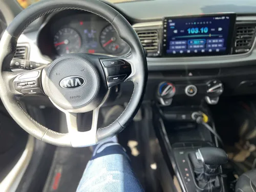 Kia Rio 1.4 Vibrant Hb At