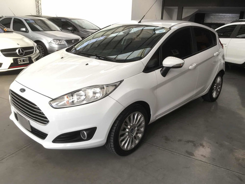 Ford Fiesta Kinetic Design 1.6 Se Plus 2015