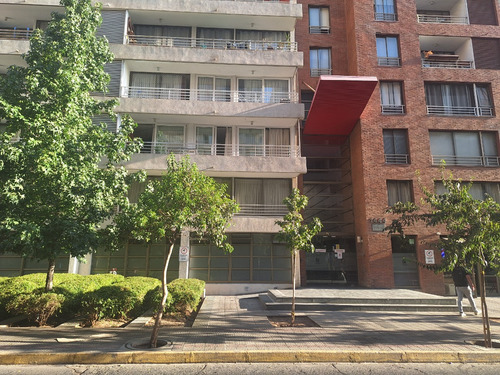 Vendo Lindo Departamento En Santiago Cerca Del Metro Moneda