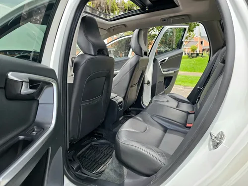 Volvo XC60 2.0 T5 Awd Momentum