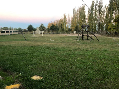 Venta Casa A Estrenar Pinar Del Sol Calle Paso